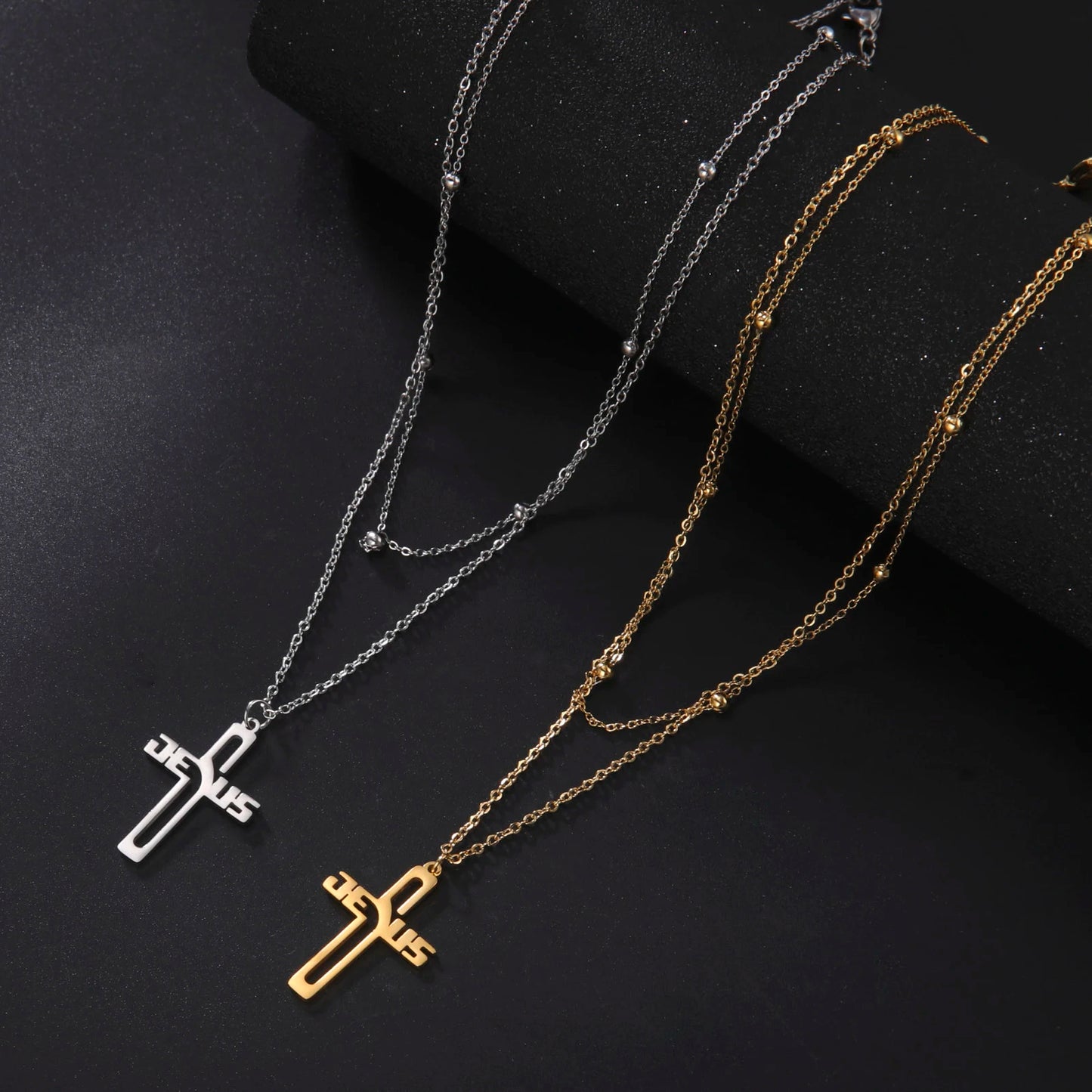 Cazador Jesus Cross Hollow Pendant Necklaces